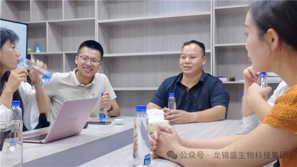 锦盛要闻 | 欢迎美股上市公司王总及策划专家袁总莅临集团工厂参观交流